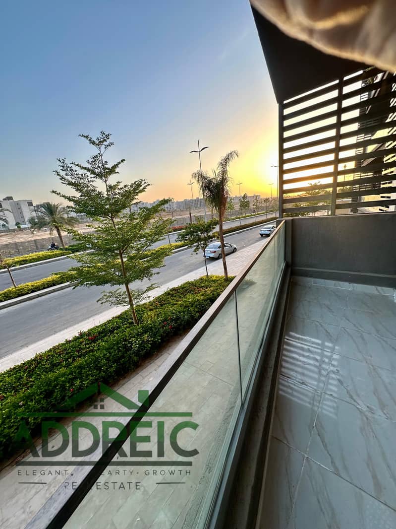 5 WhatsApp Image 2025-09-17 at 3.03. 48 PM (3). jpeg