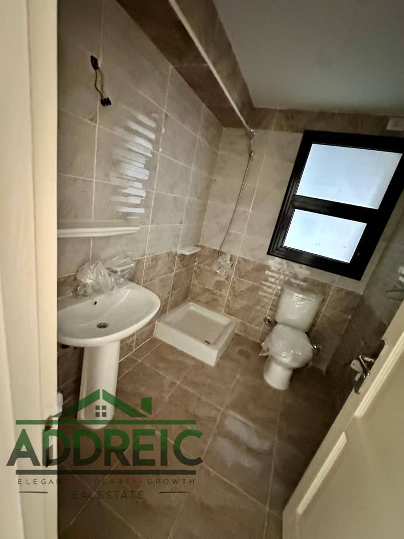 8 WhatsApp Image 2025-09-17 at 3.03. 48 PM. jpeg