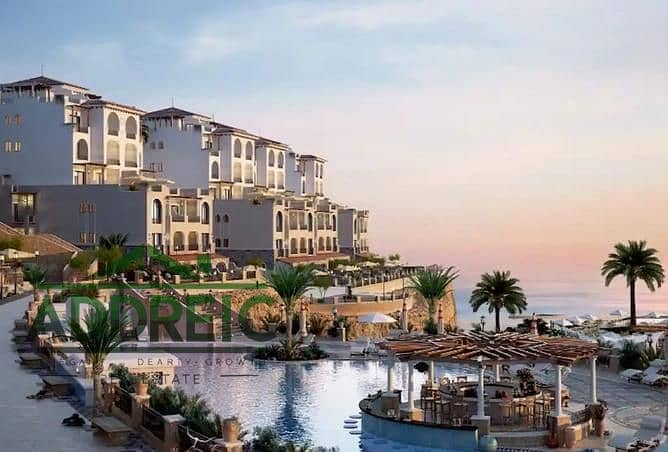 4 8103093-21ffdo. jpg