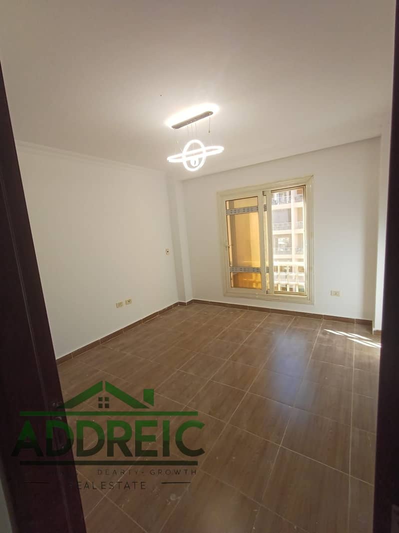 8 WhatsApp Image 2025-10-26 at 4.22. 07 PM (1). jpeg