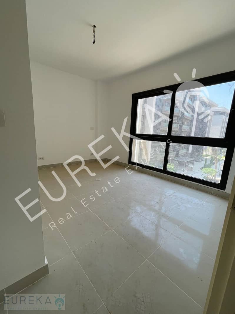 13 PHOTO-2025-09-03-13-09-59 (8). jpg