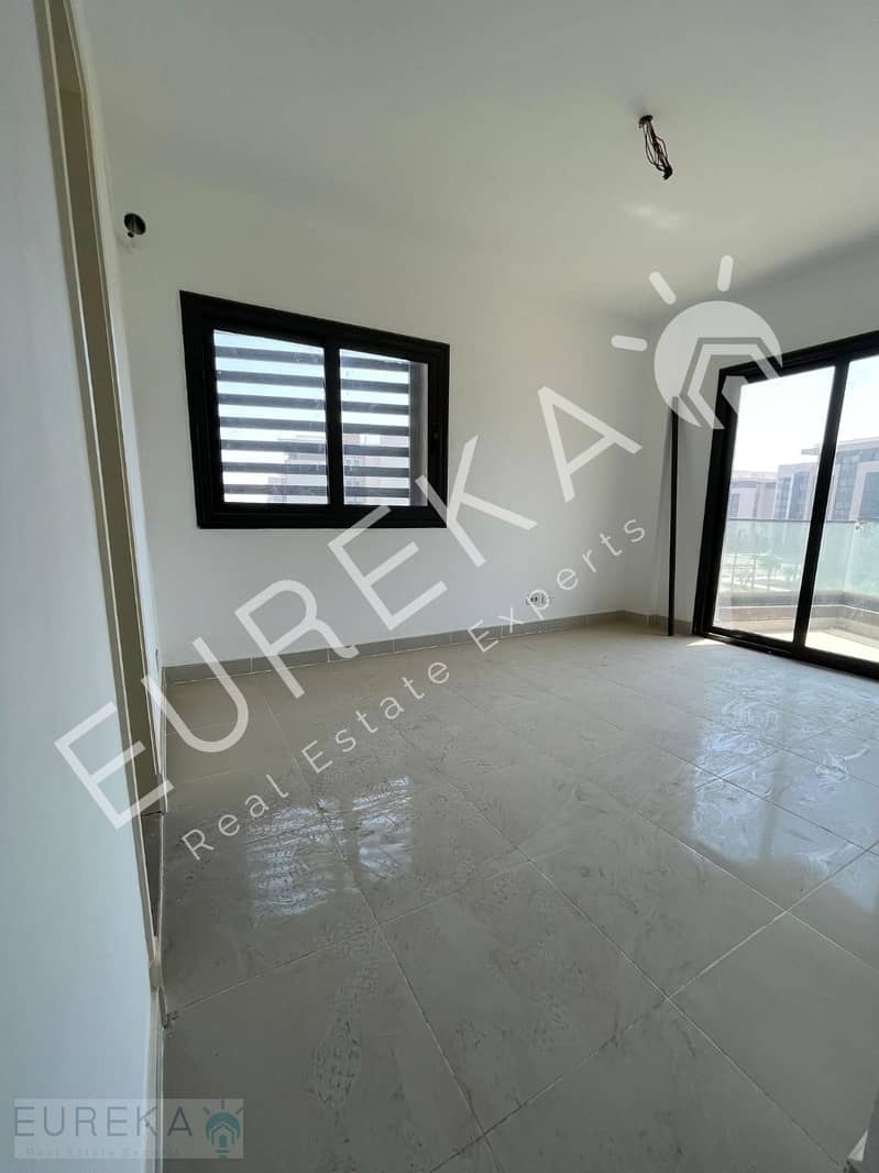 14 PHOTO-2025-09-03-13-09-59 (9). jpg