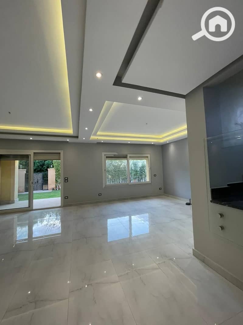 3 10e32b4f-e9ab-462a-bcdb-435e524212e9. jpg