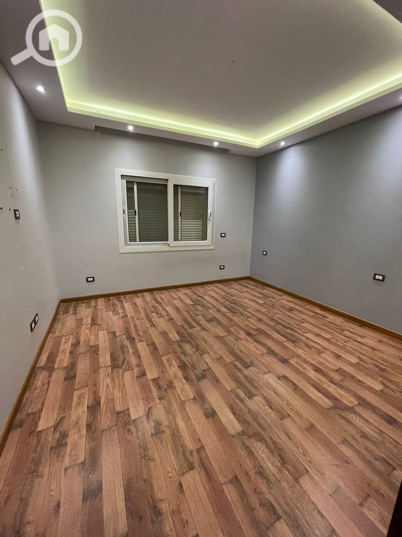 9 9dc7a738-6ab5-4c4c-a267-f91282001371. jpg