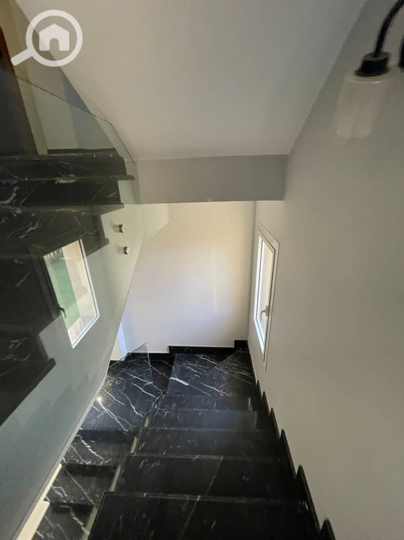 19 d45848f9-8bce-4a57-8ee9-a5b450717c18. jpg