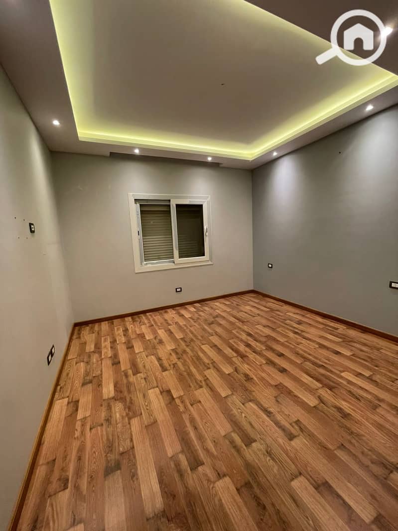 23 e1568d8a-9b12-4769-9c80-3ae3c5647fb7. jpg