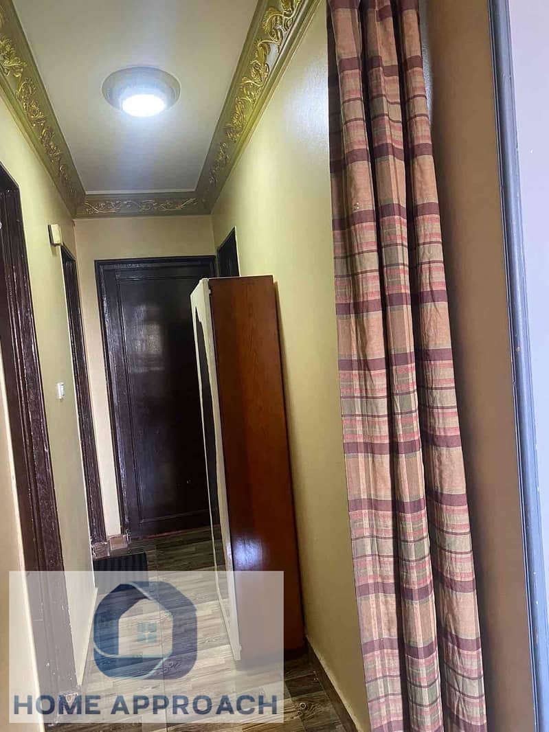 7 7c1b865c-2633-4cb7-87df-8f934cc64ddf. jpg