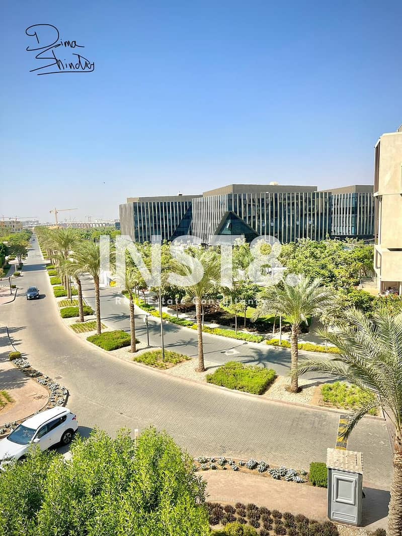 6 a5ae72af-8801-4b75-b36a-a21caa914be0. jpeg