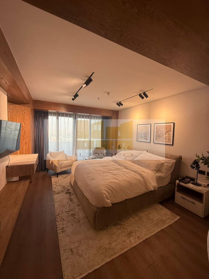 5 WhatsApp Image 2025-11-03 at 12.55. 04_c805c5f2. jpg