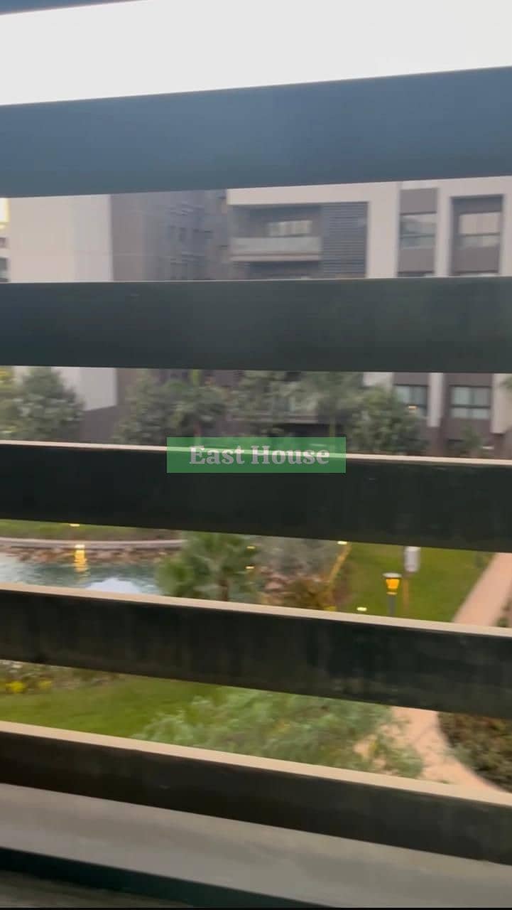 11 798296c5-f56b-4aae-be87-e691a0a2ab70. jpeg