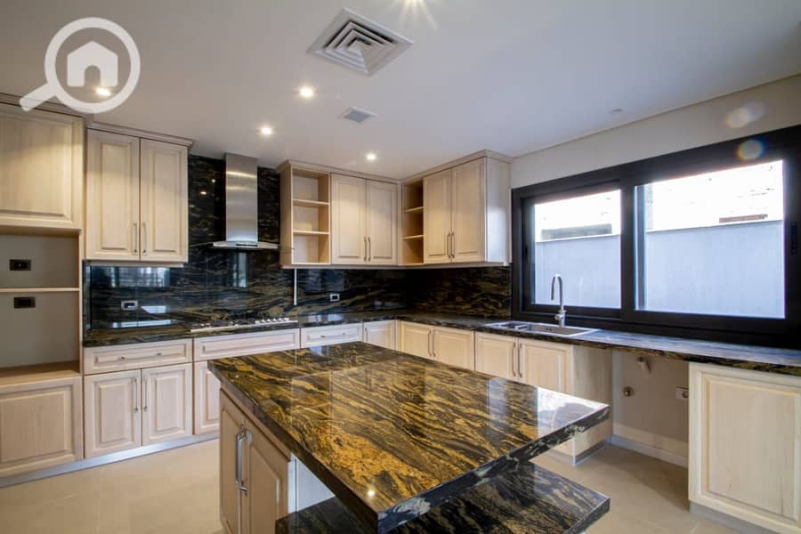 16 a12c3904-381f-48bc-a389-18c35386e86d. jpg