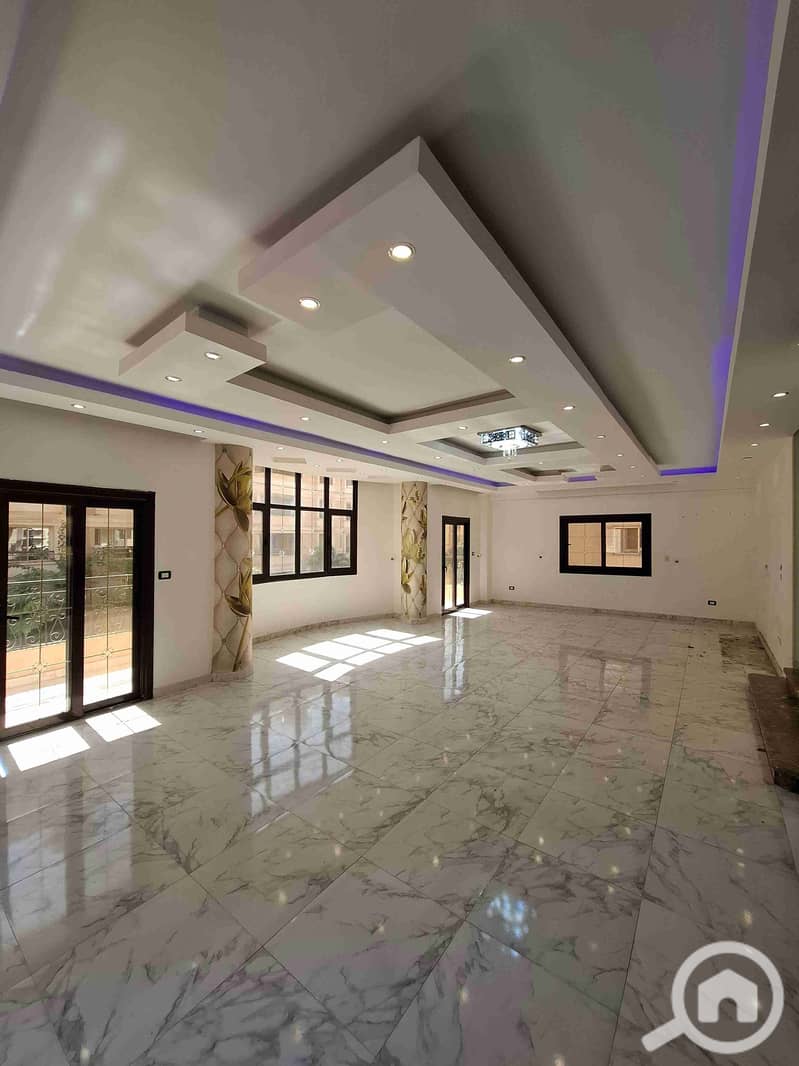 1000445514. jpg 1000445514. jpg