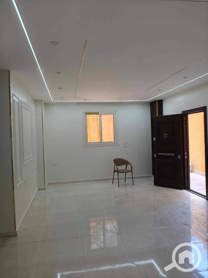 8 e736a8f3-6e77-45f4-bc04-50c2eb1e6fcf. jpg