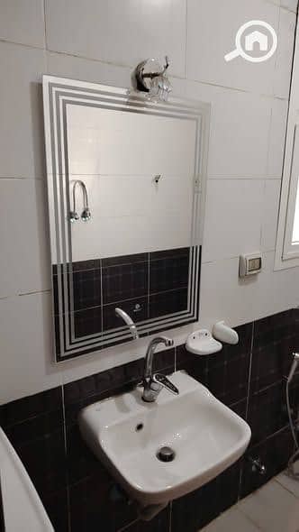 9 574568474_122187045680326413_8206812692310331806_n. jpg