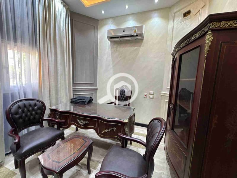 6 FB_IMG_1762005788039. jpg