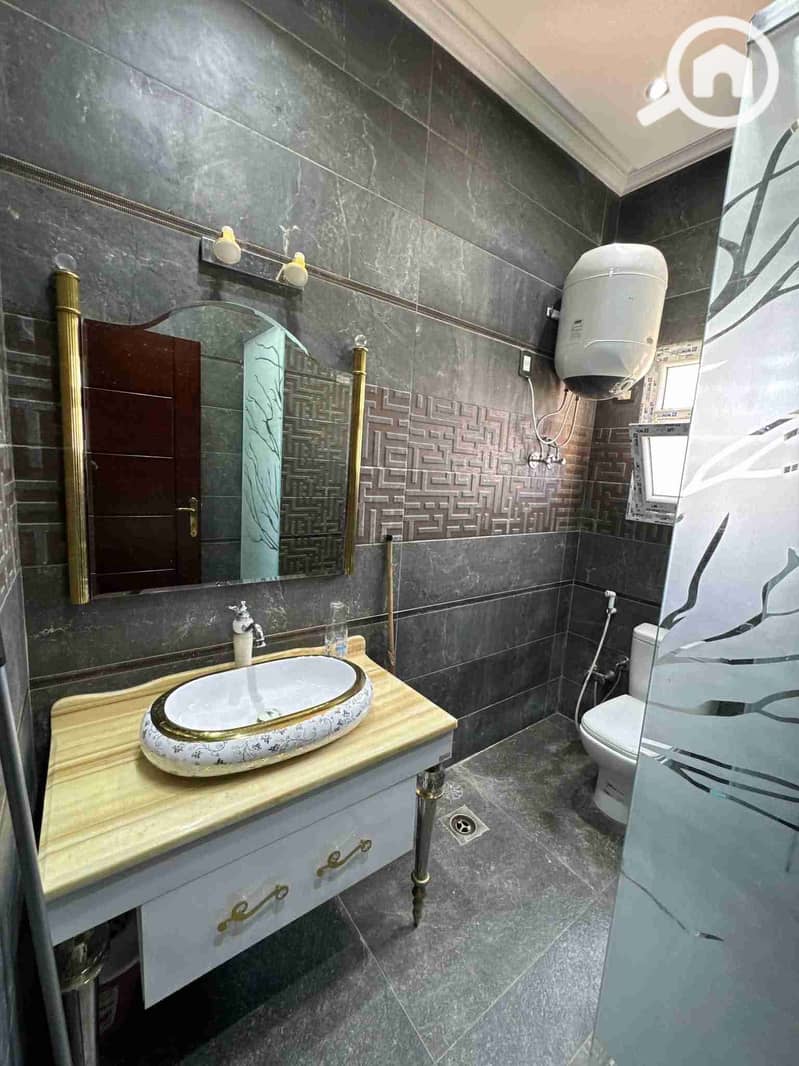 14 FB_IMG_1762005809047. jpg