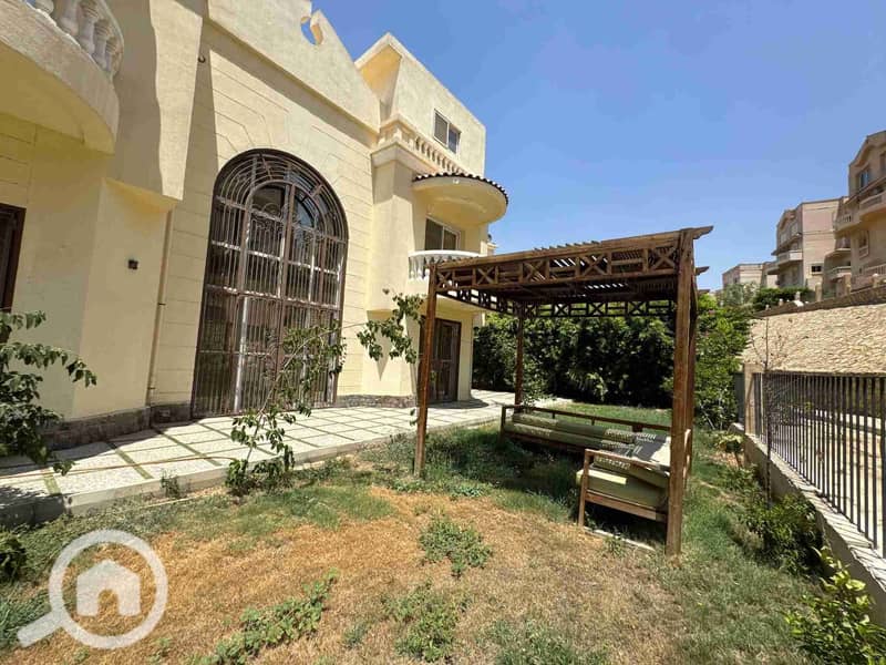 16 FB_IMG_1762005817432. jpg