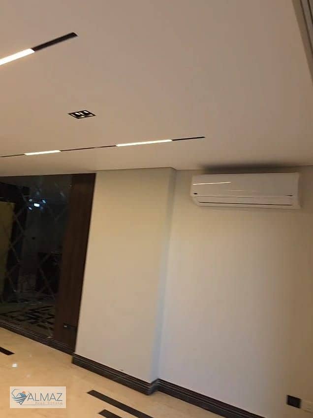 8 WhatsApp Image 2025-11-03 at 1.28. 49 PM. jpeg