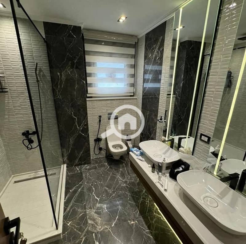 6 450f7d3a-1a8c-4df3-89b6-1cde58f90da1. jpg