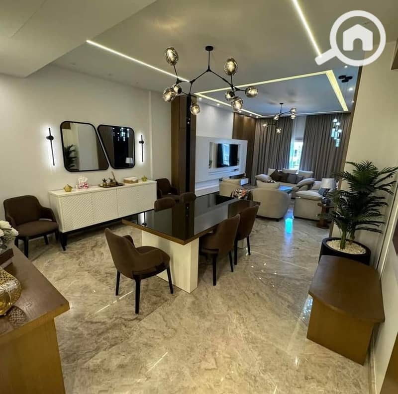 7 586cf317-057e-40b4-b563-9b187c57d1f7. jpg