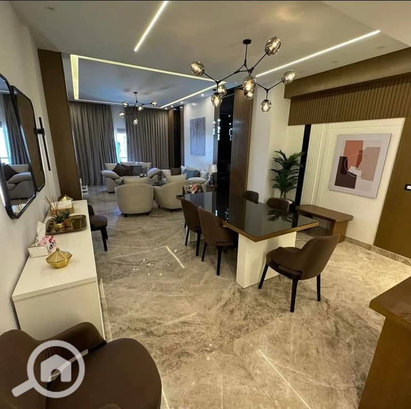 9 dbd480d4-6abc-474b-abd7-bf5dbc86719e. jpg