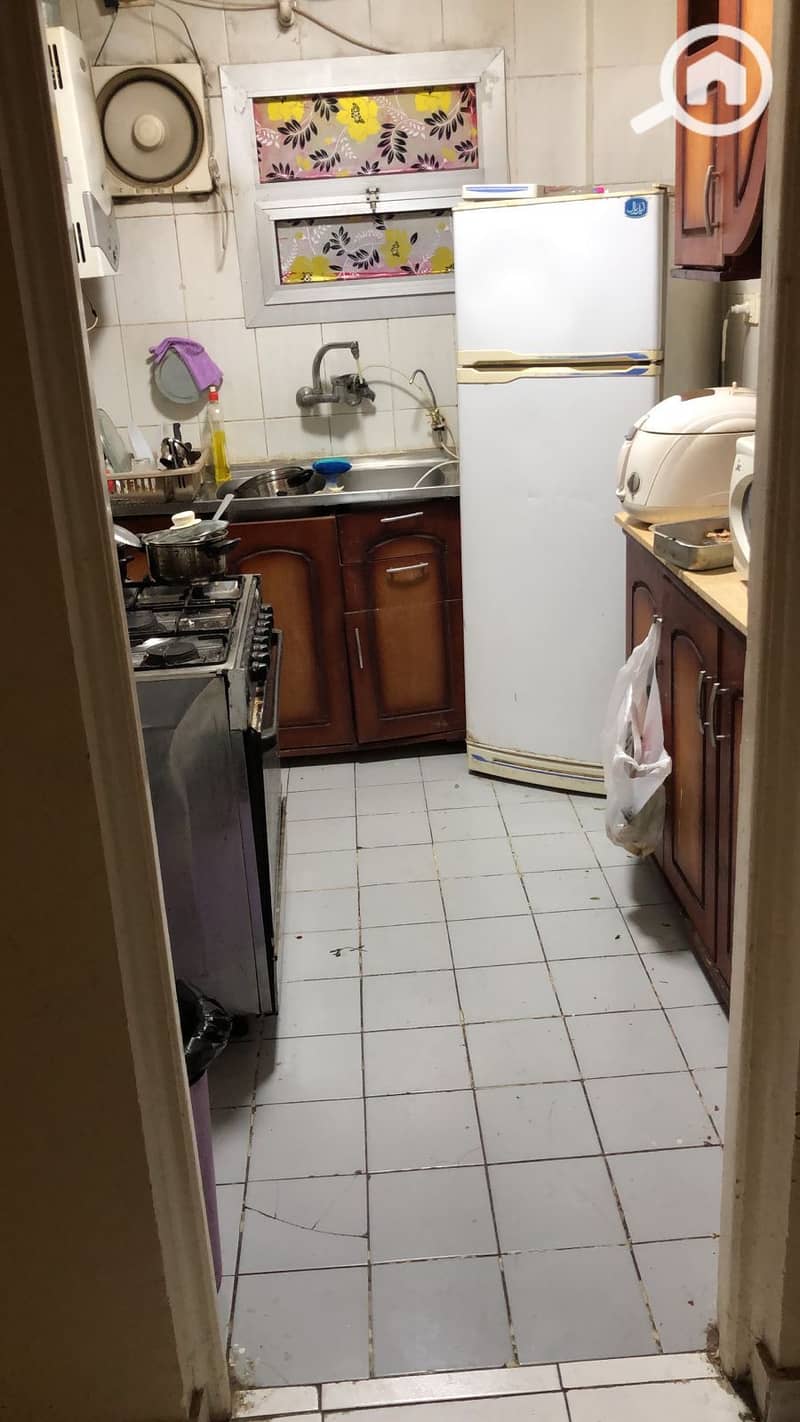 8 bc687b8c-8e0b-4a5e-b651-603c1cd9fd2c. jpeg