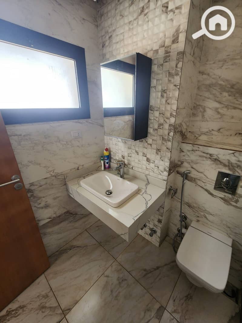 40 IMG-20251103-WA0054. jpg