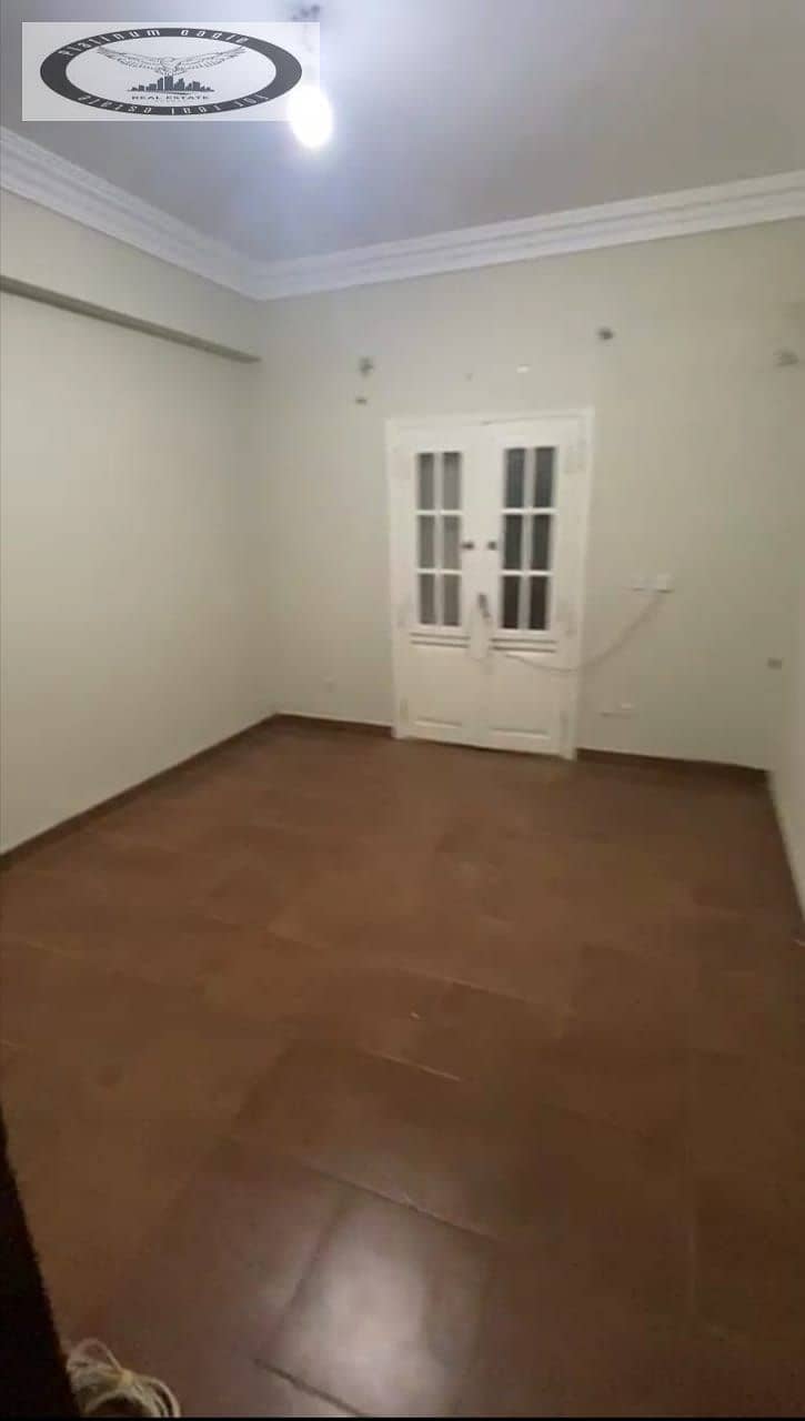 11 cc246ea4-f8fe-465e-9fde-56102f8bbcc3. jpg