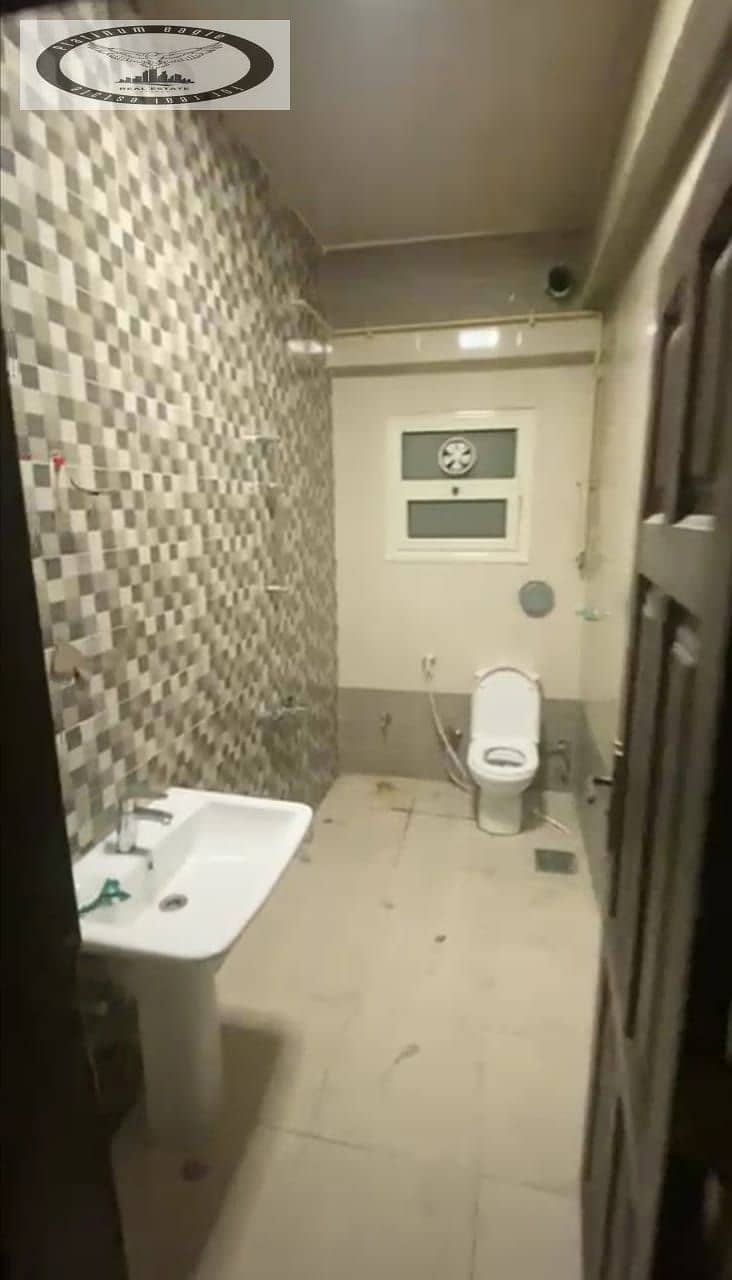 16 3a0dffe6-f646-4ced-b884-1e6148eea9a4. jpg