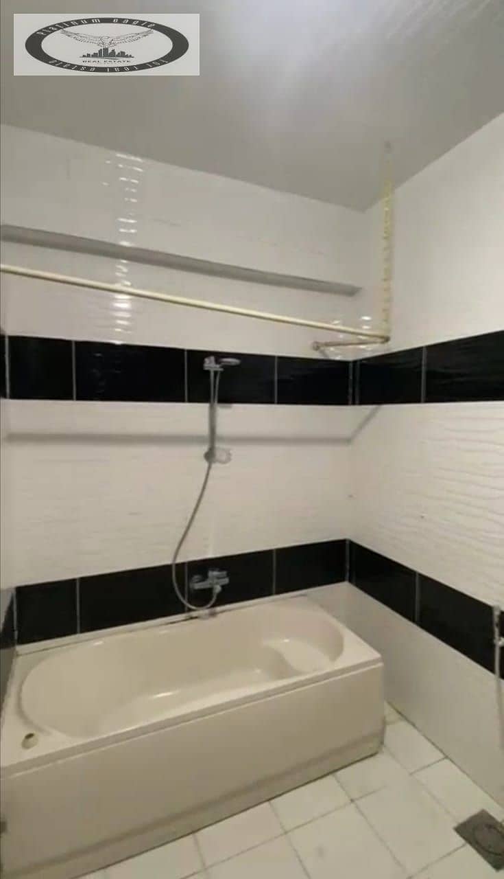 18 13eddc59-0d05-4a2e-9e97-0442dba1dcbe. jpg