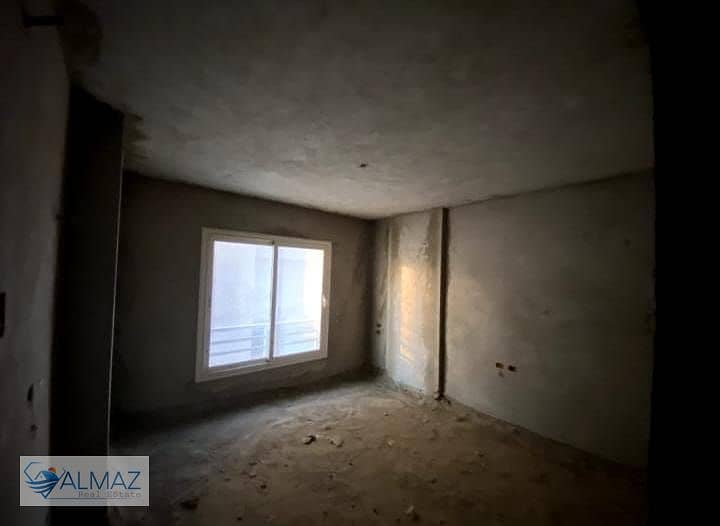 6 WhatsApp Image 2025-11-03 at 1.44. 17 PM. jpeg