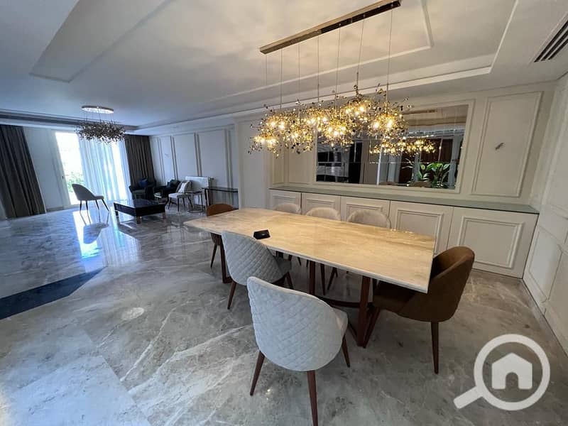 4 96c1ae63-1968-4de4-a57e-e0face04fcc7. jpg