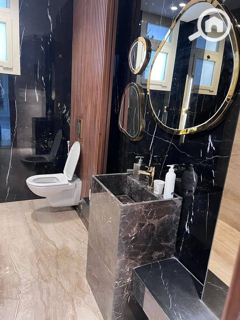 6 314e1974-2e44-40f2-8f0f-18c4e197691f. jpg