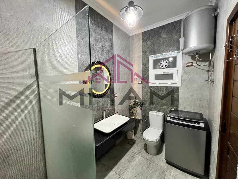 20 photo_5782931713699810416_y. jpg