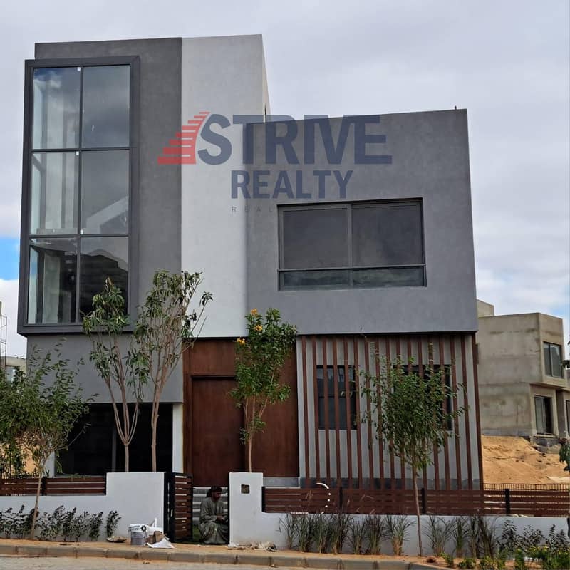 4 e4fb056d-f4ea-4a18-94f4-6be6c5e0eedd. jpeg