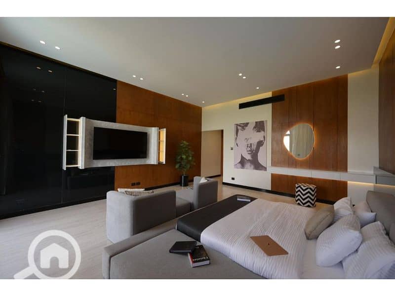 8 533c9b7b-c42f-422d-b7c7-060d00eb1057. jpg