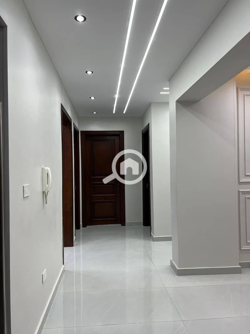 4 WhatsApp Image 2025-10-18 at 9.21. 13 PM (1). jpeg