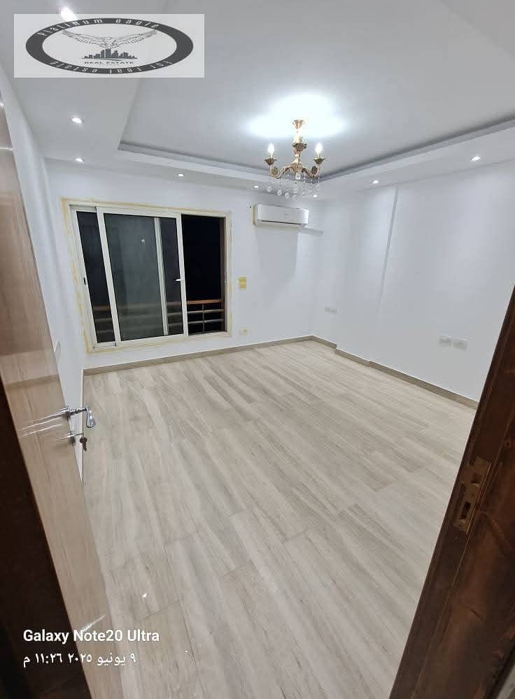 6 f470c2b0-8157-4f88-b44f-c930a771443d. jpg