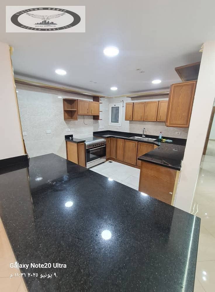 9 9d1e98a3-725b-4f7c-9e25-7647b525ec22. jpg