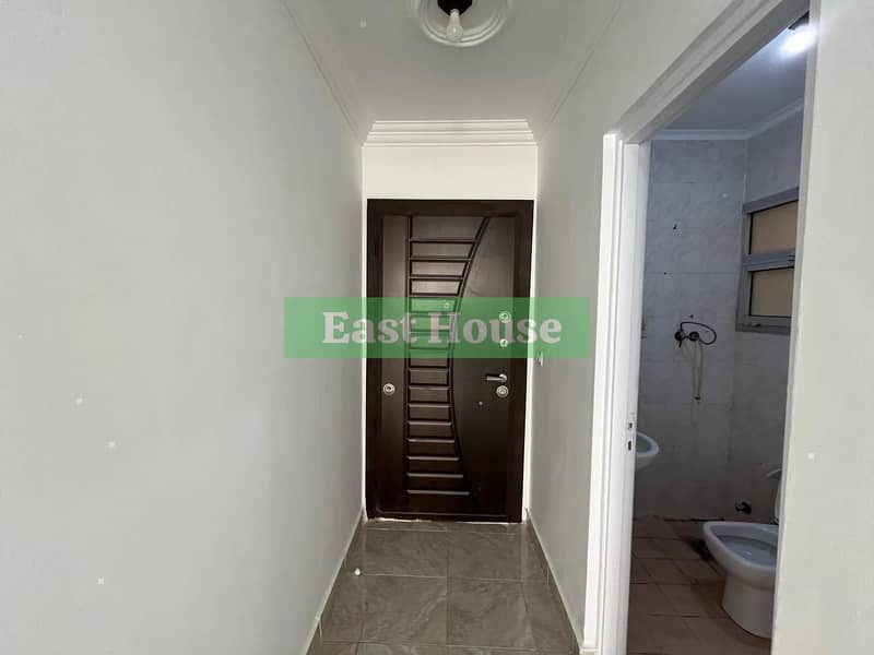 6 WhatsApp Image 2025-11-03 at 12.32. 04 PM. jpeg