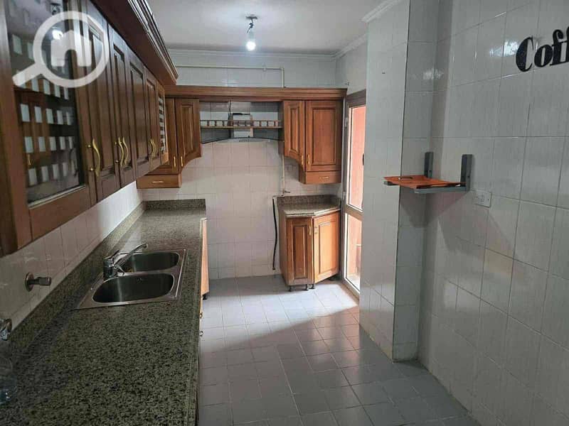 11 be2c025c-0add-44c5-8198-ce0d0cf6b5dc. jpg