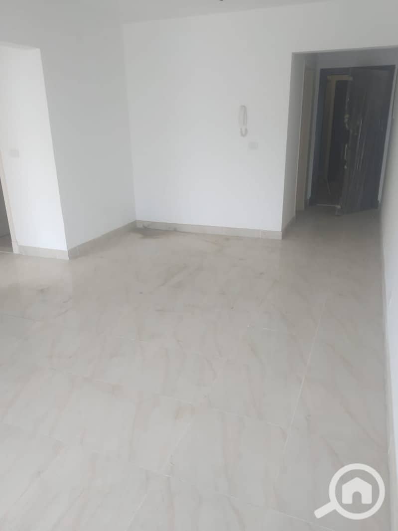 4 WhatsApp Image 2025-10-19 at 21.01. 52_b5254552. jpg