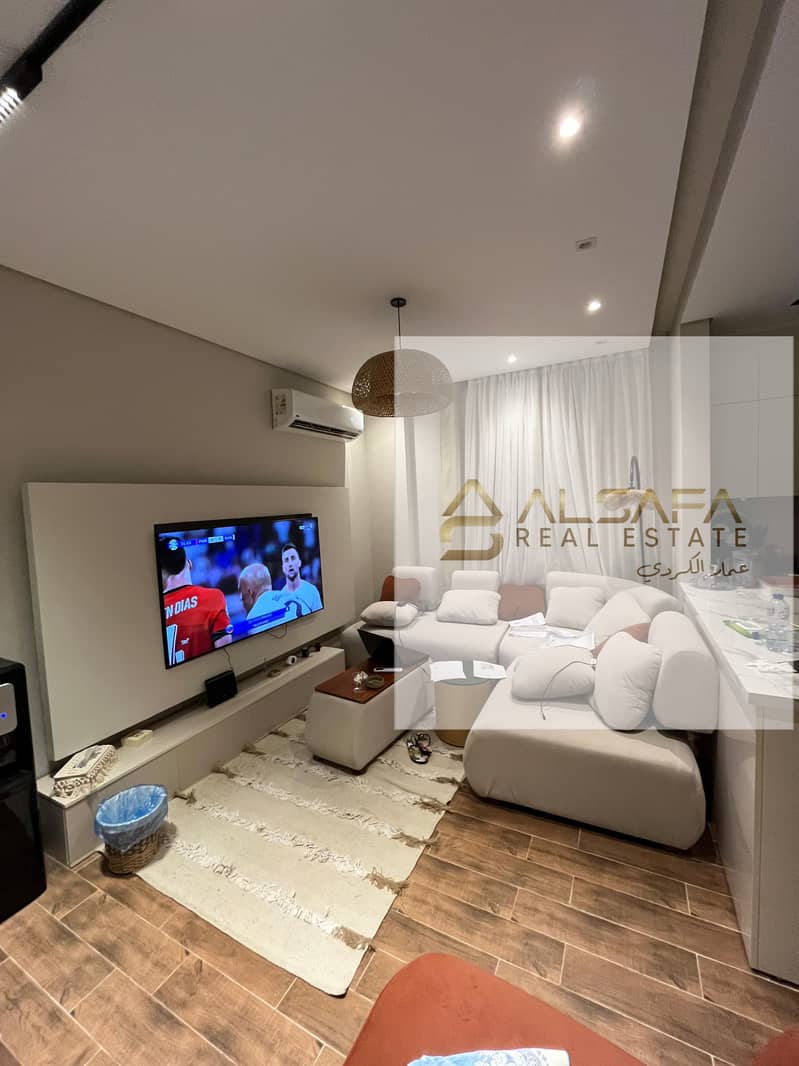 5 WhatsApp Image 2025-11-03 at 1.59. 39 PM (3). jpeg