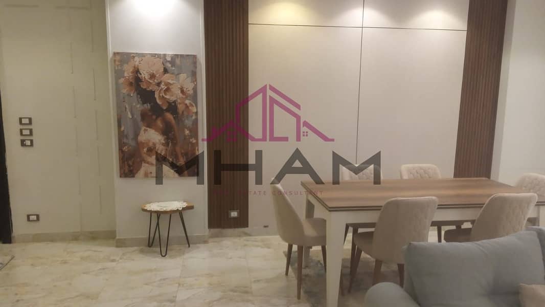 8 photo_5773635085188926251_y. jpg