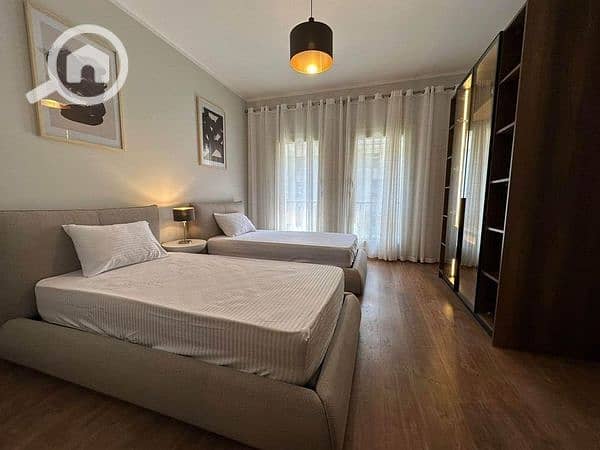 5 443820197_425769146884418_406300377178389518_n. jpg