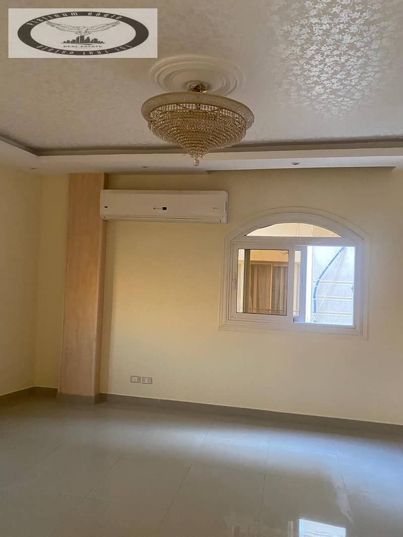 3 7382e175-a52f-4964-8783-1bbf5c85babd. jpg