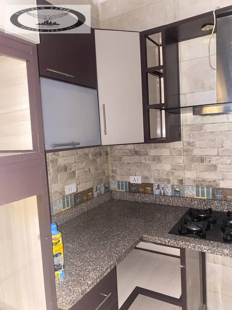 11 2c783ef6-f740-4969-a42d-2054160bb4da. jpg