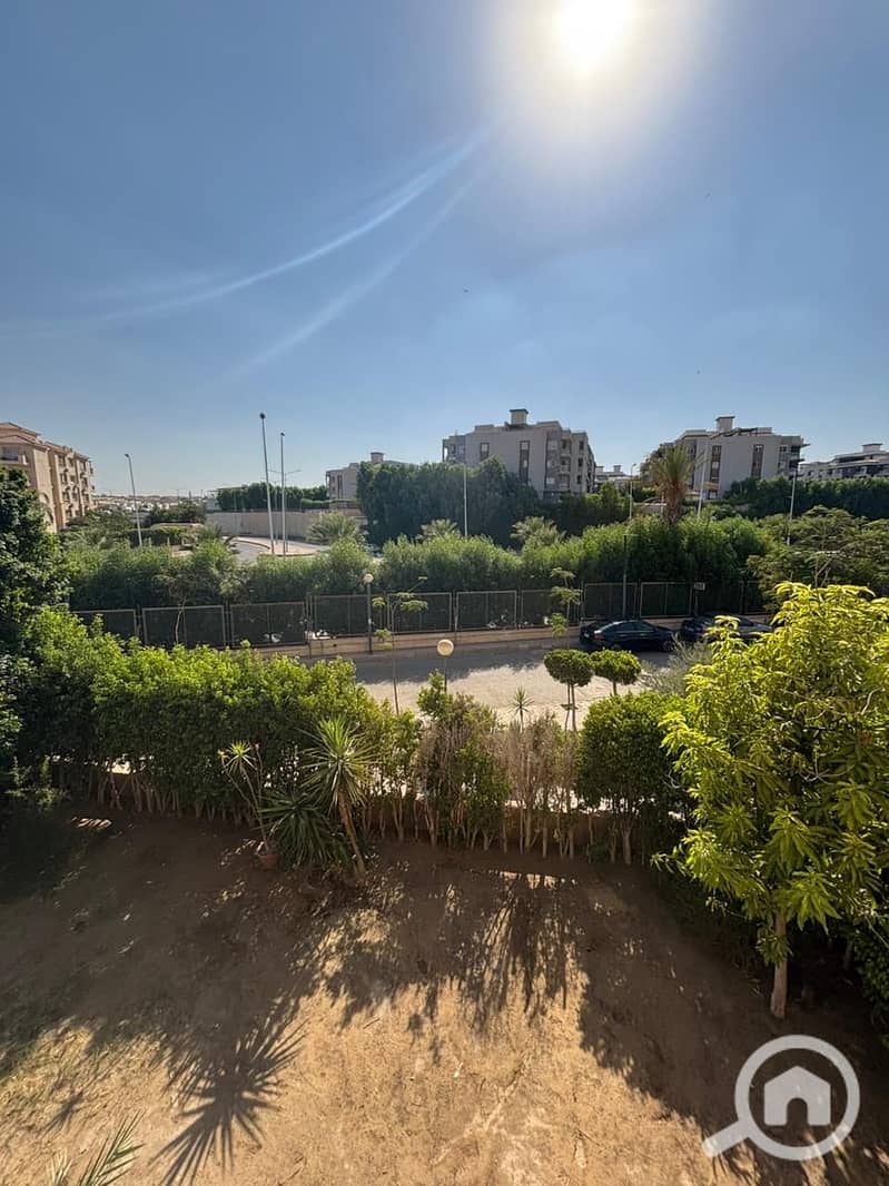 7b4cd41c-a638-49b8-89e7-4d92615c23cd. jpg