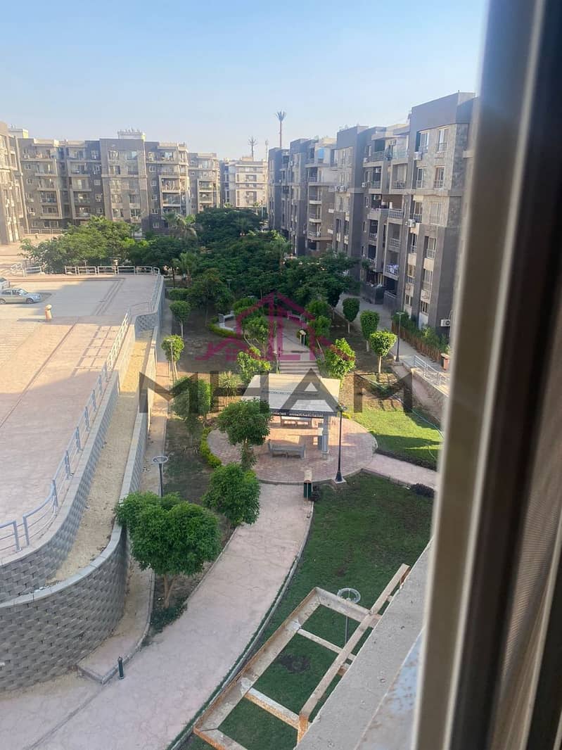 3 photo_5774020524144003927_y. jpg