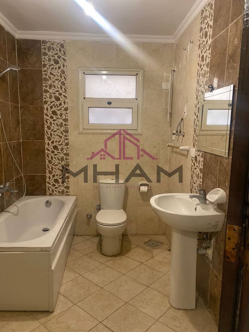 4 photo_5774020524144003925_y. jpg